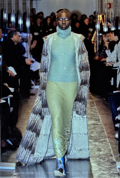 Look 80